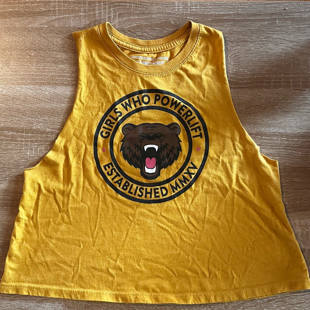Girls Who Powerlift Mama Bear Muscle Tank | Size Medium